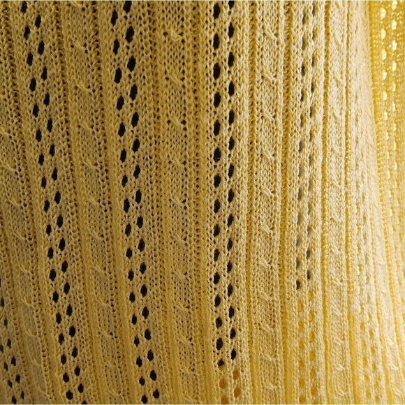 Yellow Sleeveless Summer Sweater sz Med - Picture 6 of 9